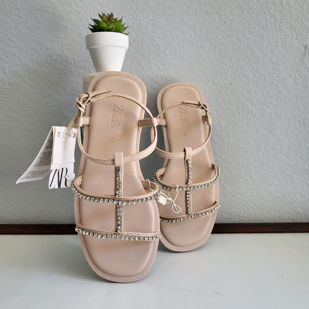 Zara Cream Sandals with Pearl Embellishments.